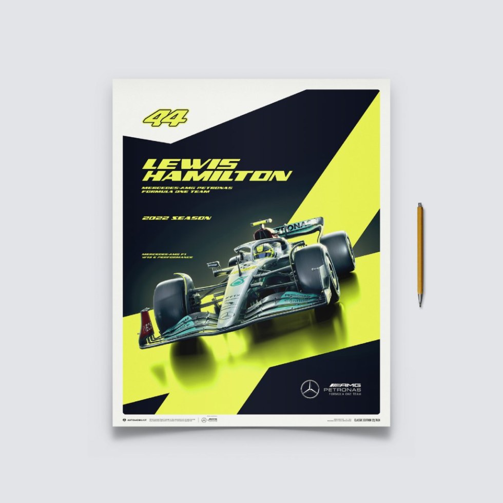 Automobilist Posters | Mercedes-AMG Petronas F1 Team - Lewis Hamilton - 2022, Classic Edition, 40 x 50 cm - Plakáty Limited Edition
