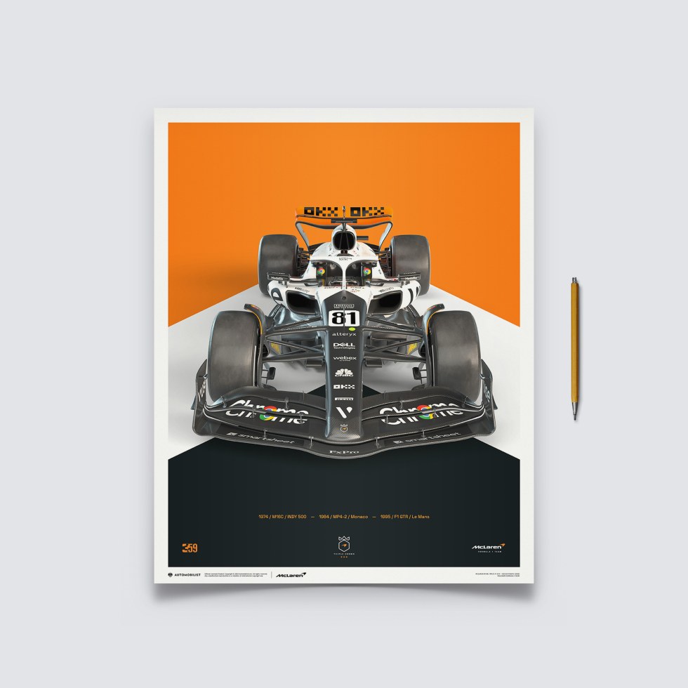 Automobilist Posters | McLaren Formula 1 Team - Oscar Piastri - The Triple Crown Livery - 60th Anniversary - 2023, Medium, 40 x 50 cm - Plakáty