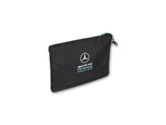Mercedes AMG F1 2026 toaletní taška černá 3