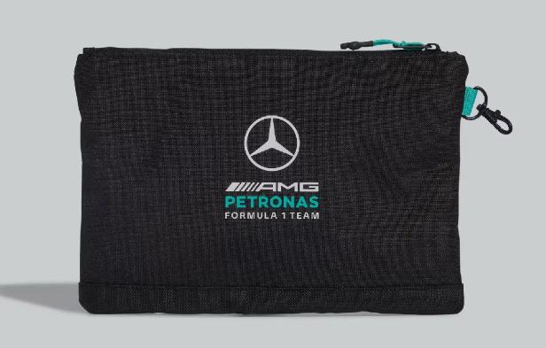 Mercedes AMG F1 2026 taška černá - Mercedes AMG doplňky Tašky a&nbsp;batohy