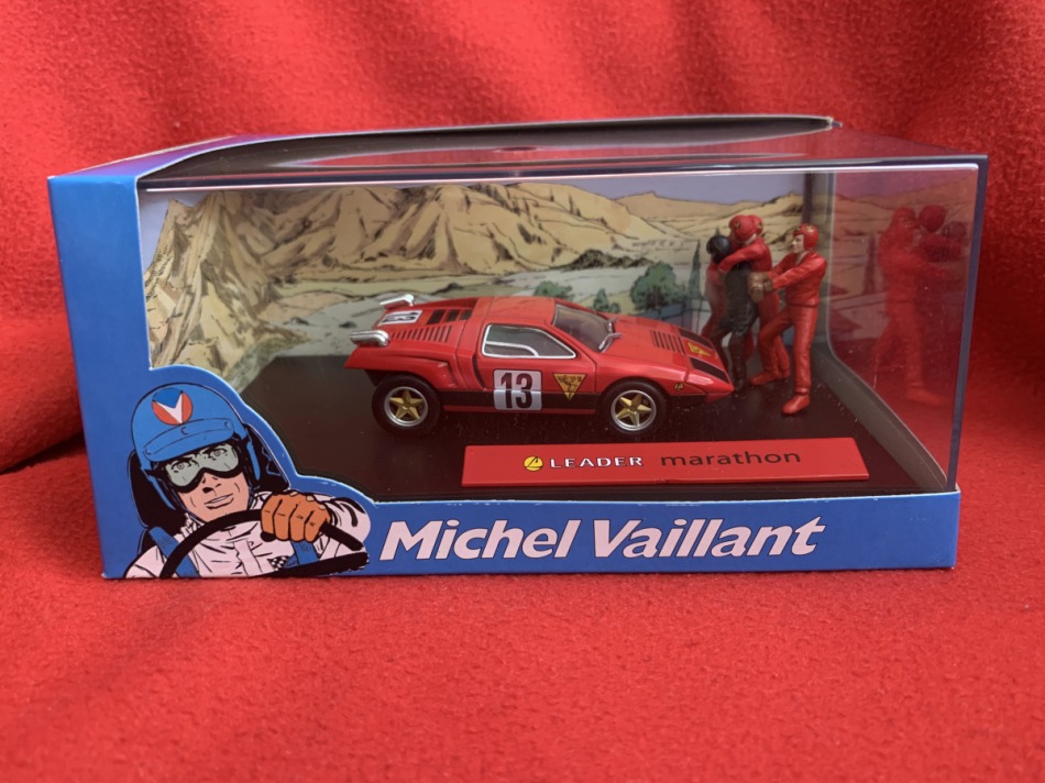 Model MICHEL VAILLANT - N 13 MARATHON - WITH FIGURES - Modely aut a&nbsp;motorek