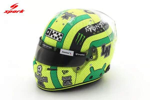 Modely aut a&nbsp;motorek model přilby 1:5 Lando Norris USA GP F1 2025 - Modely aut a&nbsp;motorek