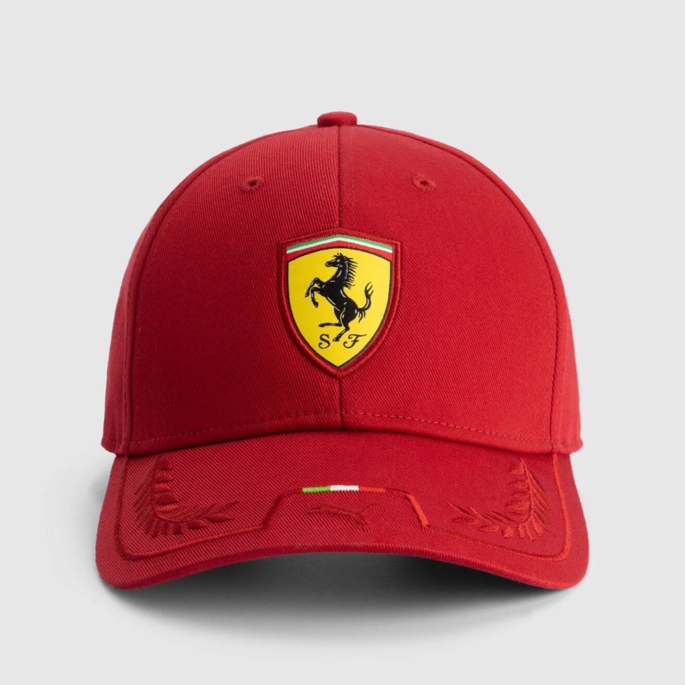 Ferrari F1 2025 kšiltovka s italskou vlajkou červená Ferrari F1 2025 kšiltovka s italskou vlajkou červená - Novinky