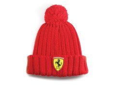 Scuderia Ferrari dětský zimní kulich s bambulí červený