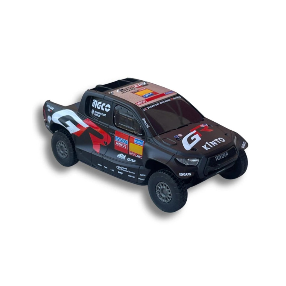 Toyota Gazoo Racing model 1/64 DAKAR Hilux T1+ - uniw - Toyota Gazoo Racing ostatní suvenýry
